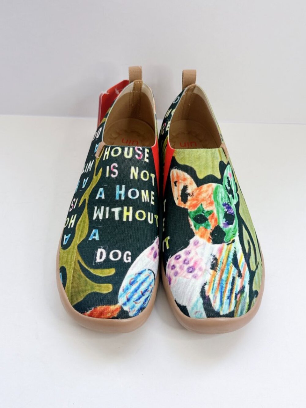 Women’s Size 10.5 UIN Chihuahua Art Slip-On Shoes Dog Print Knit Comfort Flats